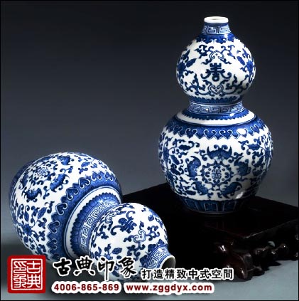 中式瓷器装饰