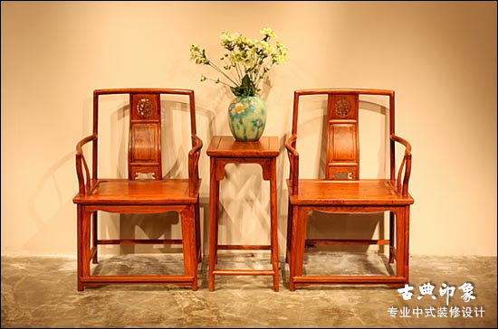 中式装修居室家具