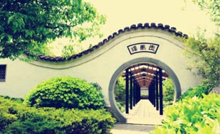 中式园林文化|一帘盈月门中幽隐