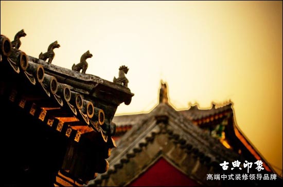 中式古建屋顶装饰